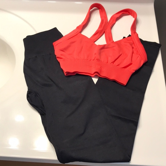 Prozis Pants - Prozis Red and Black Sports Bra and Pants Set